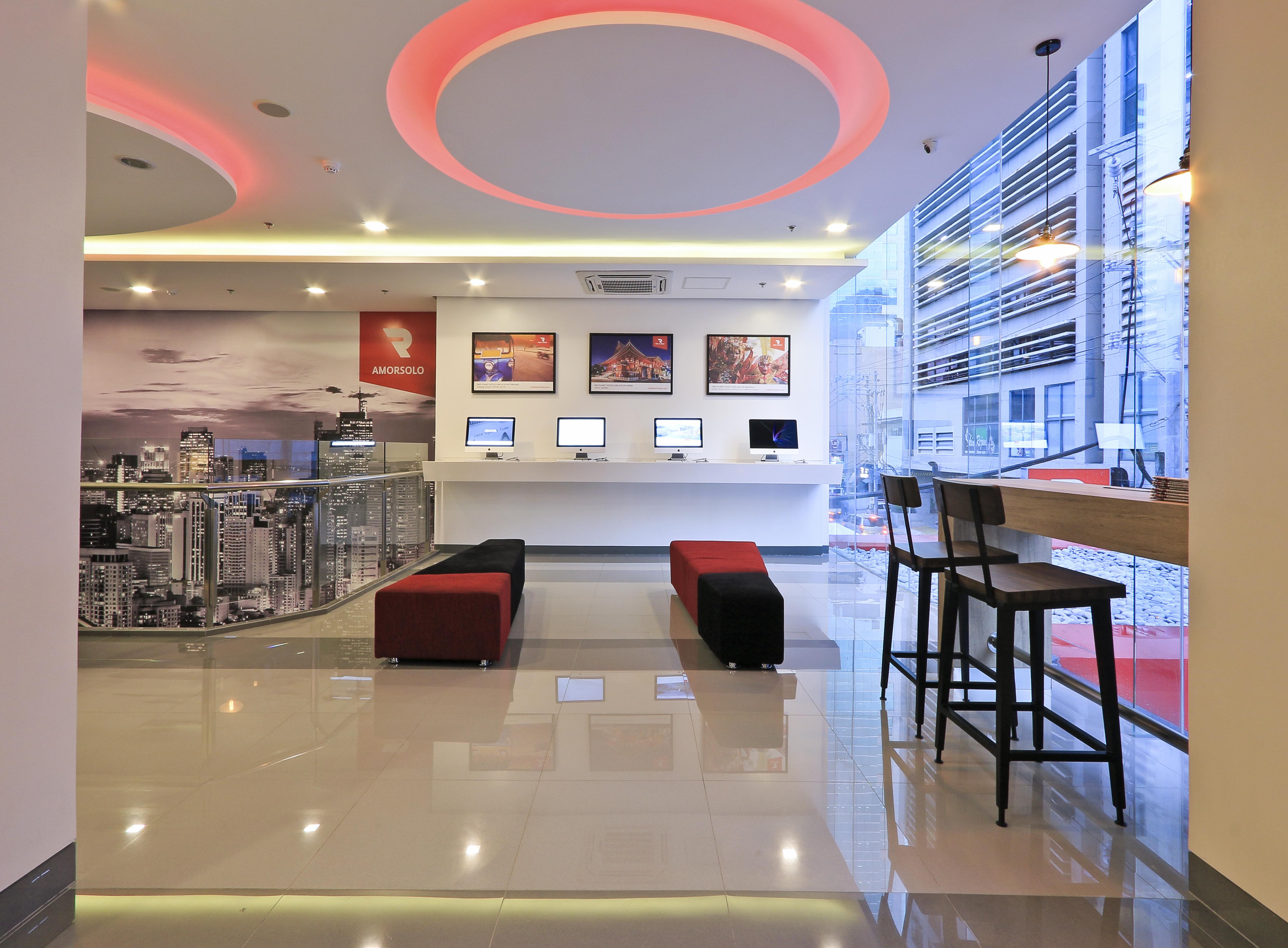Red Planet Makati Amorsolo Makati City Esterno foto